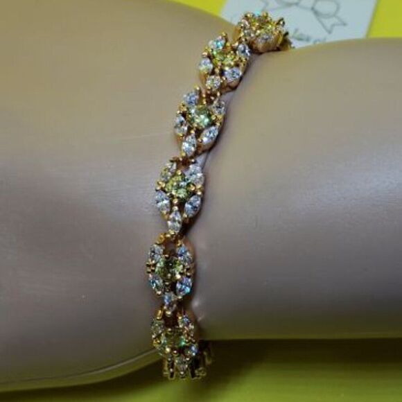 Elite, 8.00 ctw, Genuine Yellow & White Sapphire, 14k White Gold filled Bracelet - Picture 3 of 9